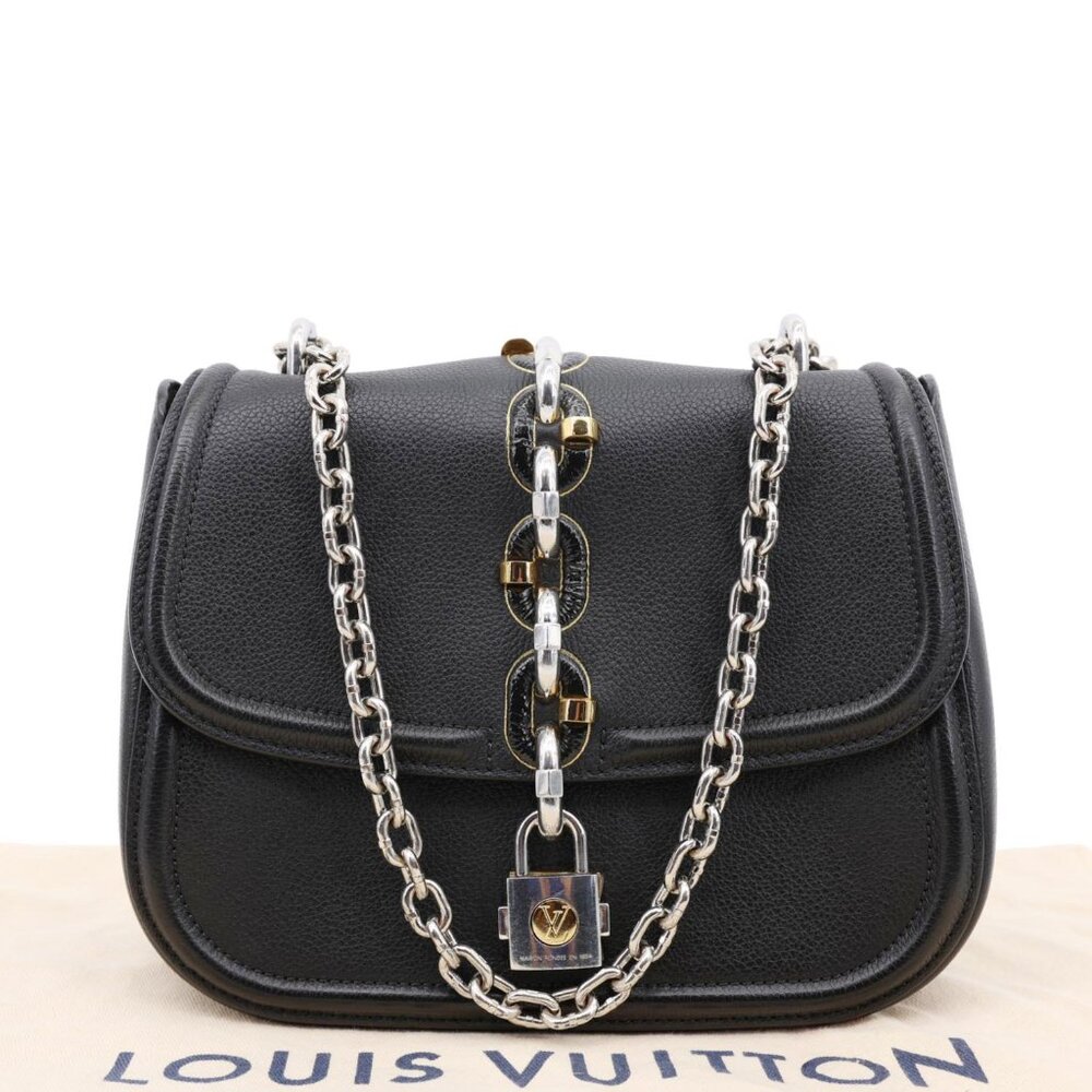 Louis Vuitton Chain It Leather Crossbody Bag Black - Picture 3 of 13